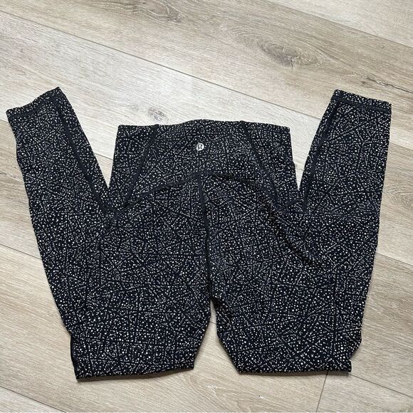 Lululemon Train Times 7/8 Legging Pant 25" Night View White Black / Black - Picture 6 of 6